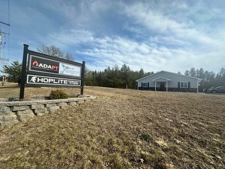 2275 Riley Rd, Sparta, WI à vendre - Photo du bâtiment - Image 3 de 8