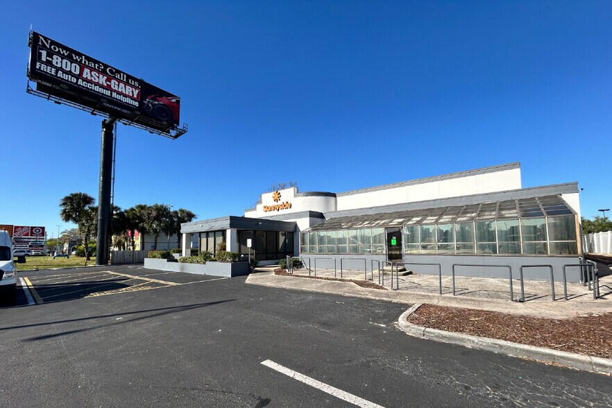 1902 N Dale Mabry Hwy, Tampa, FL à vendre - Photo du bâtiment - Image 3 de 3