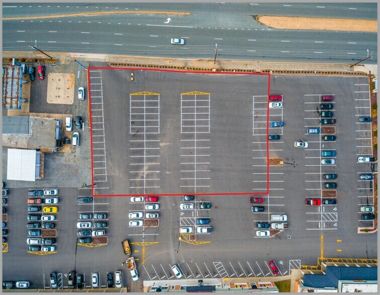 603 Peters Creek Pky, Winston-Salem, NC for lease - Building Photo - Image 1 of 4