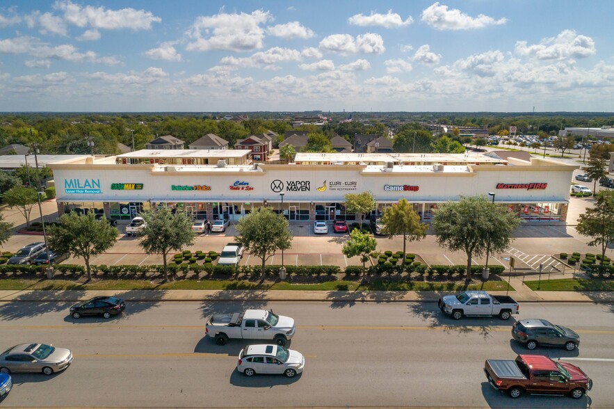 2001 Texas Ave, College Station, TX for lease - Building Photo - Image 1 of 5