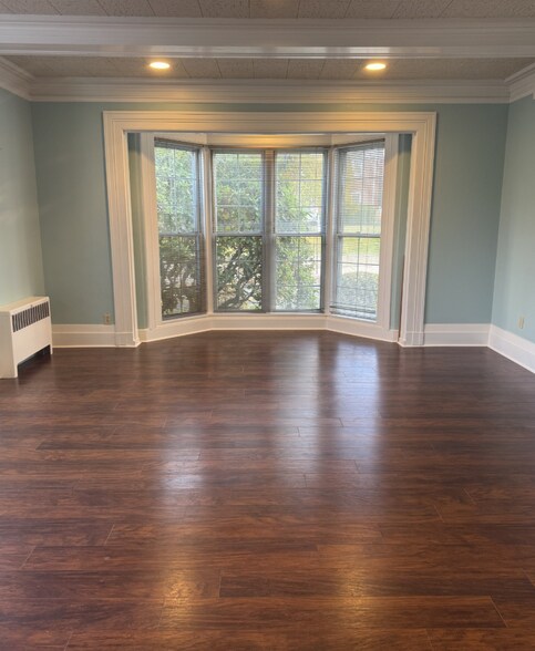 50 Elm St, Worcester, MA à louer - Photo du bâtiment - Image 3 de 7