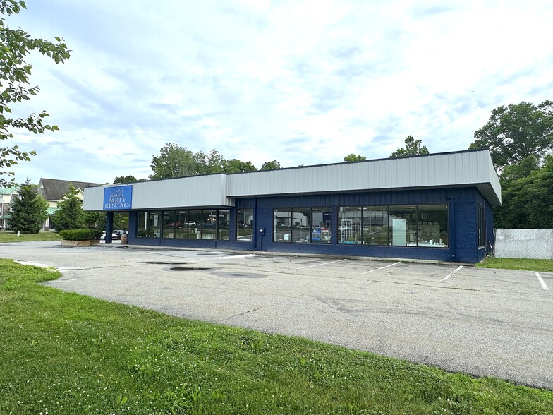 1155 Route 9, Wappingers Falls, NY à vendre - Photo du bâtiment - Image 3 de 13