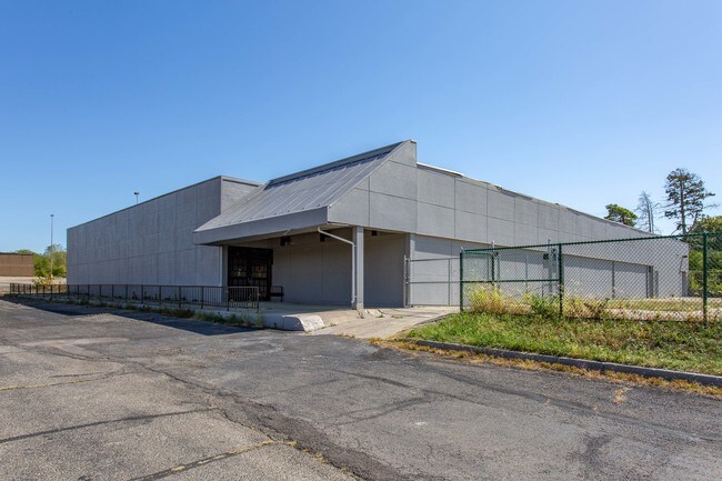 More details for 4910 Denlinger Rd, Dayton, OH - Flex for Sale