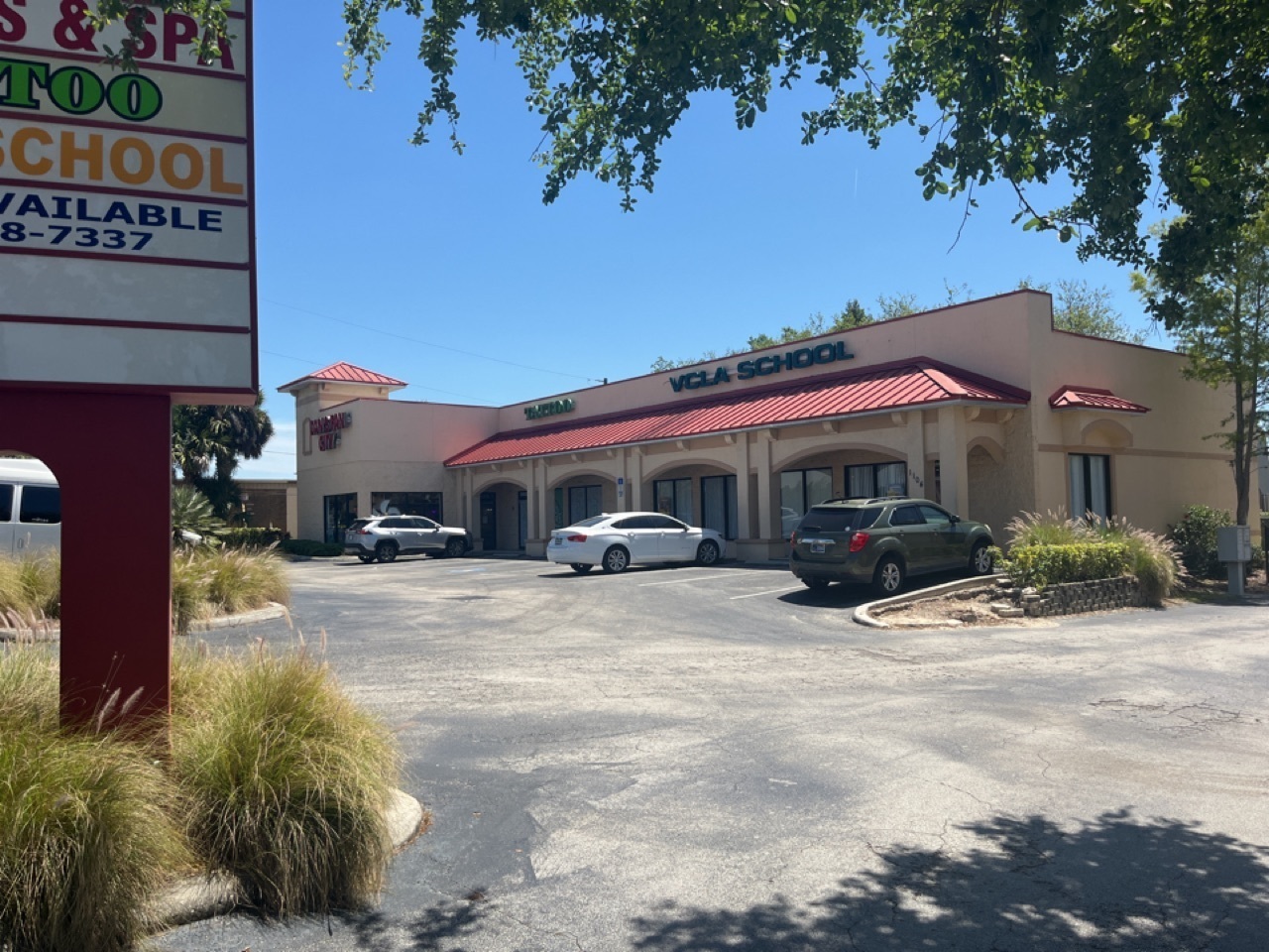 1102-1104 Cypress Gardens Blvd, Winter Haven, FL for lease Building Photo- Image 1 of 9