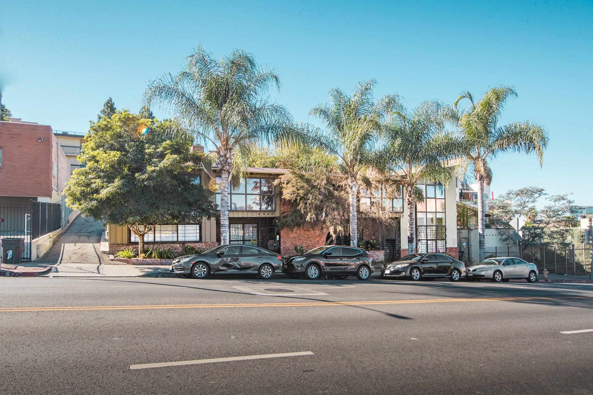 2330 W 3rd St, Los Angeles, CA à vendre Photo principale- Image 1 de 36