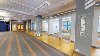 833 W Jackson Blvd, Chicago, IL for lease Interior Photo- Image 2 of 8