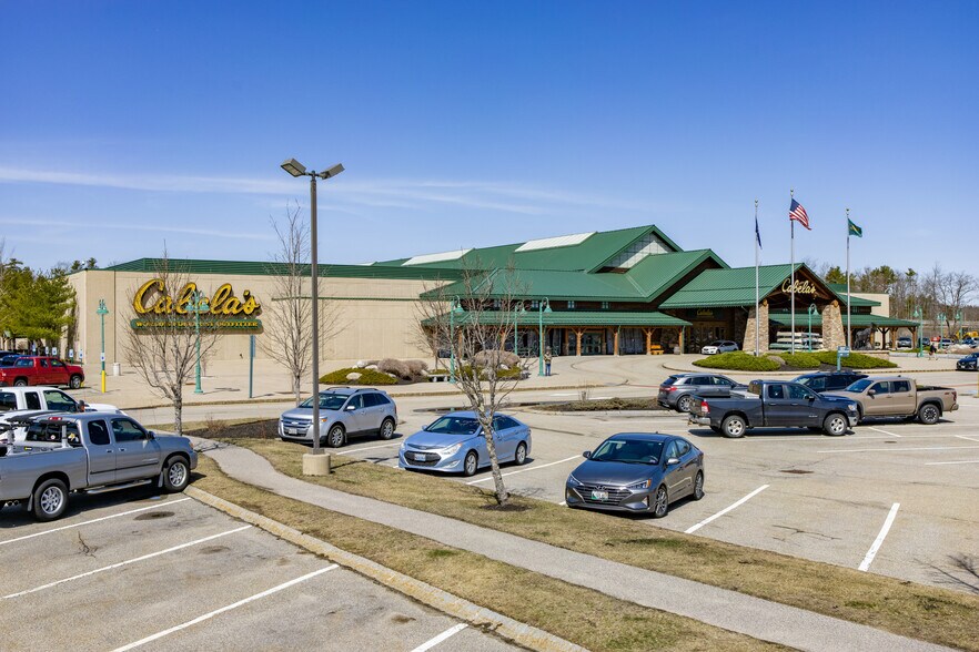 Cabela's, Scarborough, ME à vendre - Photo du bâtiment - Image 3 de 5