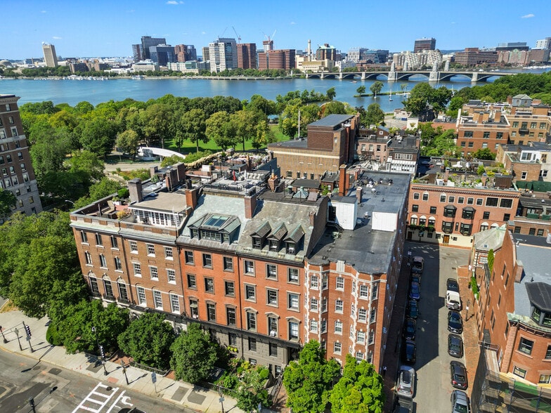 93 Beacon St, Boston, MA for sale - Building Photo - Image 1 of 7