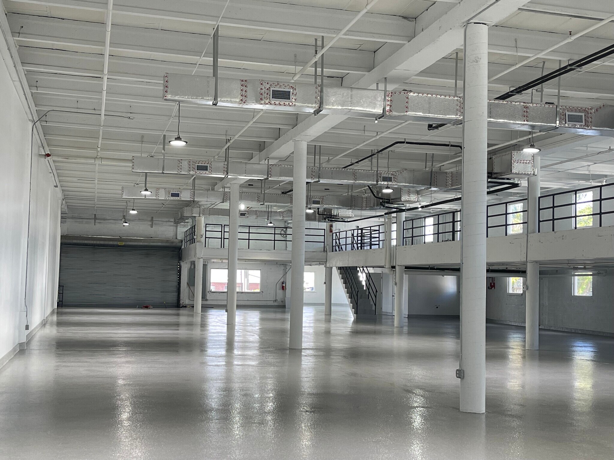 6899 NE 4th Ave, Miami, FL à louer Photo du bâtiment- Image 1 de 22