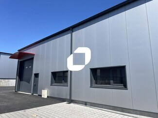 Plus de détails pour 31 Rue Chotard, Le Loroux-Bottereau - Local d'activités à louer