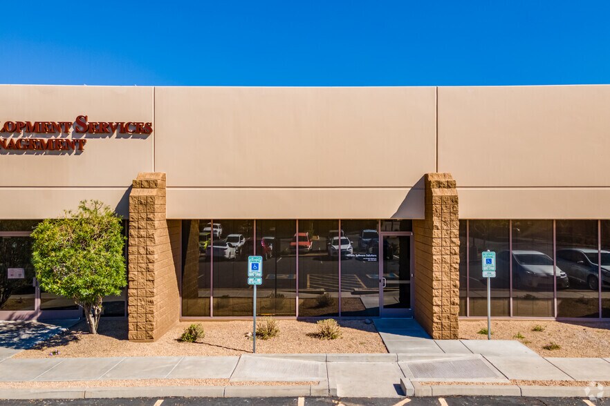 17235 N 75th Ave, Glendale, AZ for sale - Building Photo - Image 2 of 6