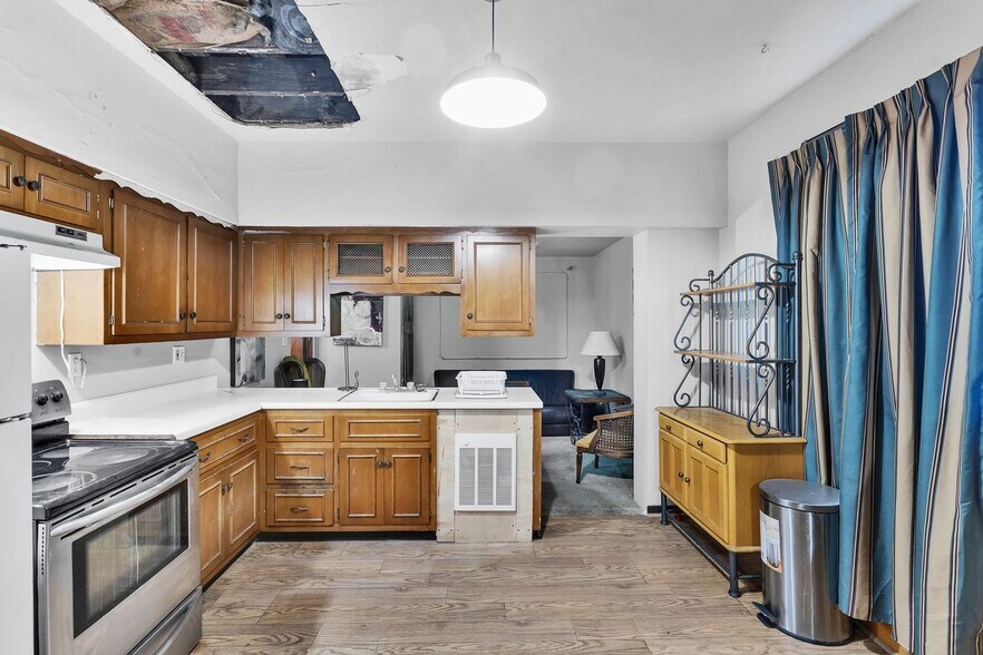 1421 5th Ave, New Kensington, PA à vendre - Photo du bâtiment - Image 2 de 14