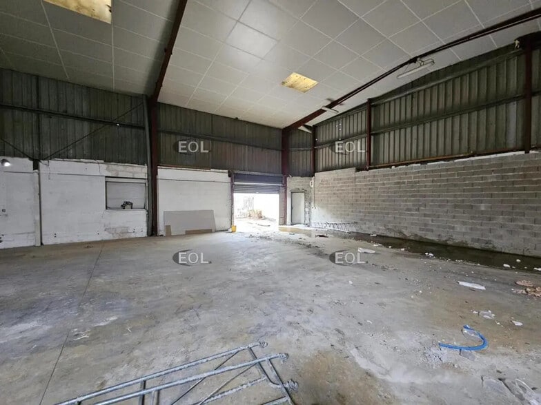 Flex dans Crosne à louer - Photo intérieure - Image 2 de 6