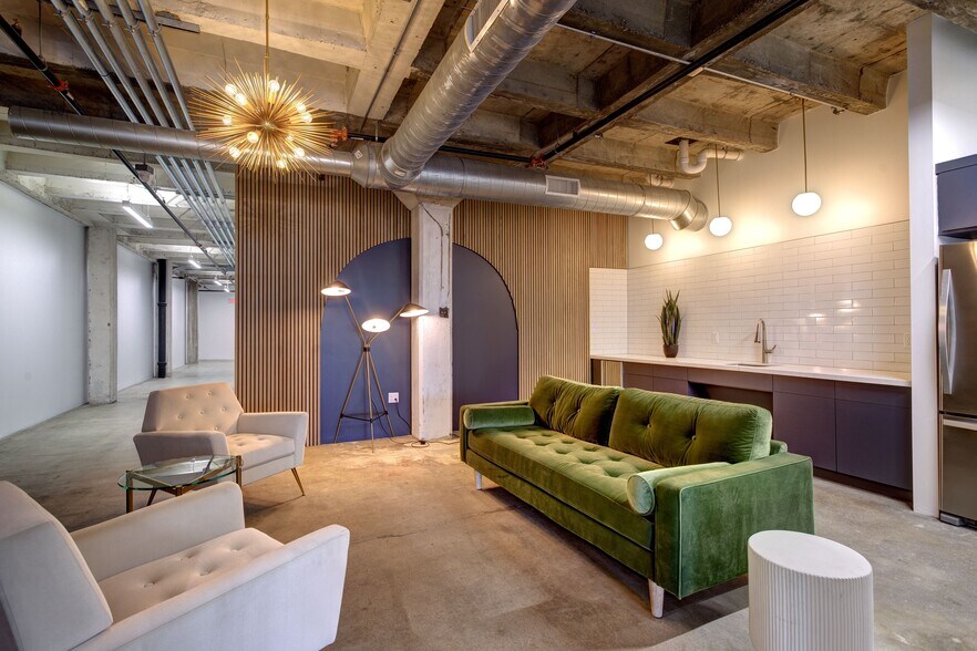 1512 Center St, Houston, TX à louer - Photo intérieure - Image 3 de 15