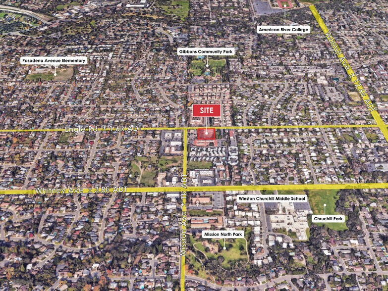 4718-4740 Engle Rd, Carmichael, CA à louer - Photo du bâtiment - Image 3 de 28