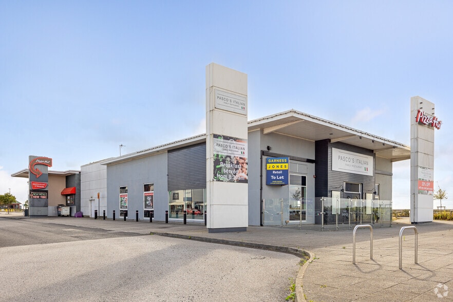 Clive Sullivan Way, Hull for lease - Building Photo - Image 2 of 3