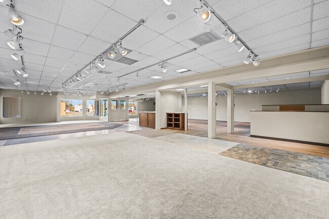 More details for 4519 50th St, Lubbock, TX - Retail for Lease