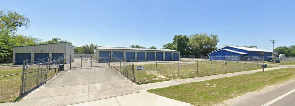16881 Archer Rd, Archer, FL à vendre - Photo du bâtiment - Image 3 de 6