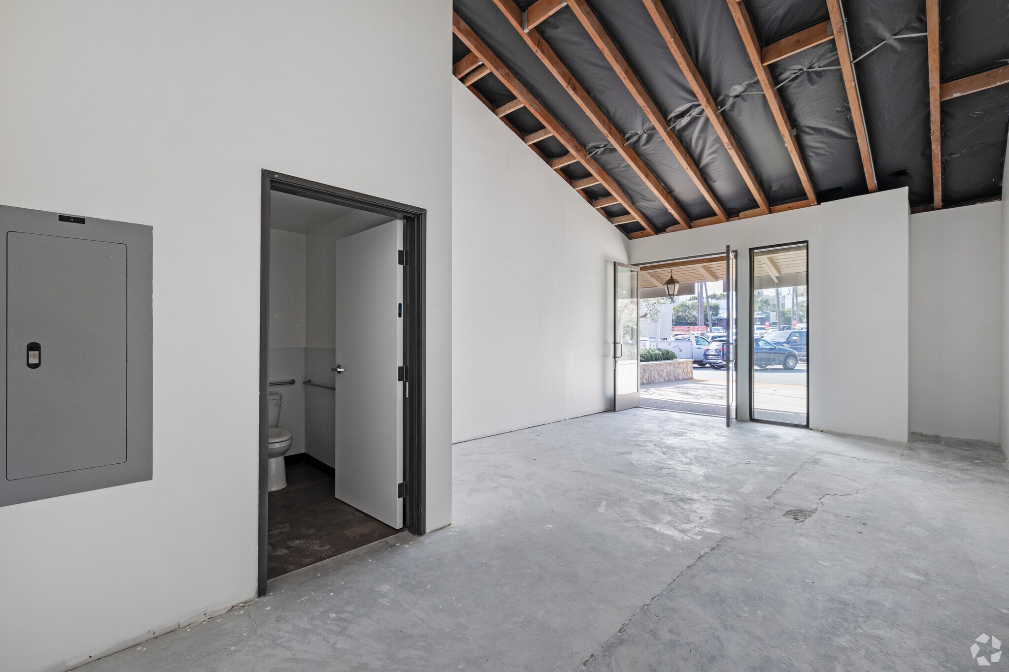 29169-29211 Heathercliff Rd, Malibu, CA for lease Interior Photo- Image 1 of 2