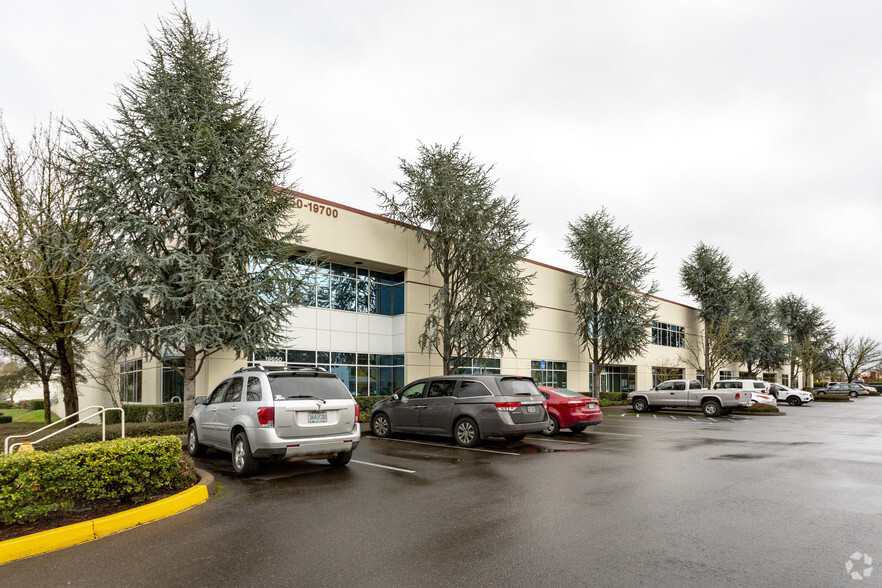 19650-19700 SW 118th Ave, Tualatin, OR for lease - Building Photo - Image 1 of 6