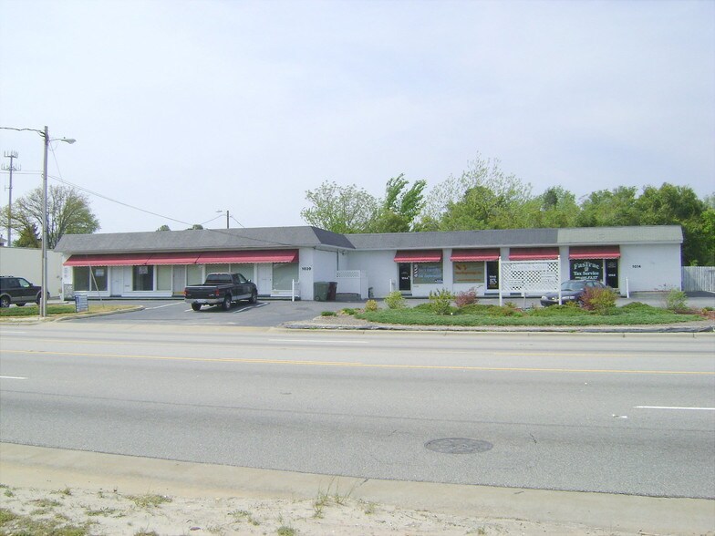1014-1020 Robeson St, Fayetteville, NC à louer - Photo du bâtiment - Image 3 de 23