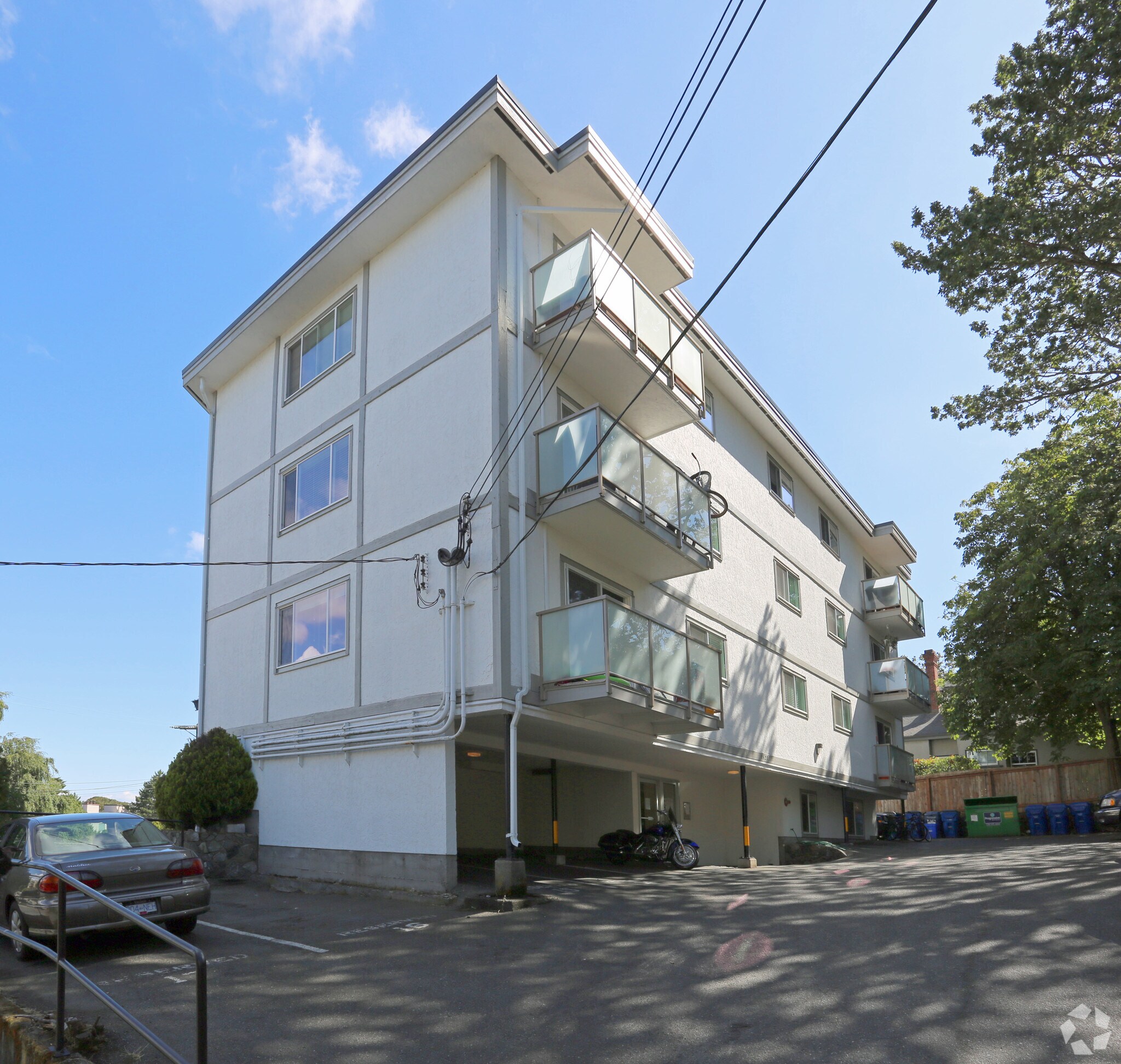 1527 Fort St, Victoria, BC à vendre Photo principale- Image 1 de 5