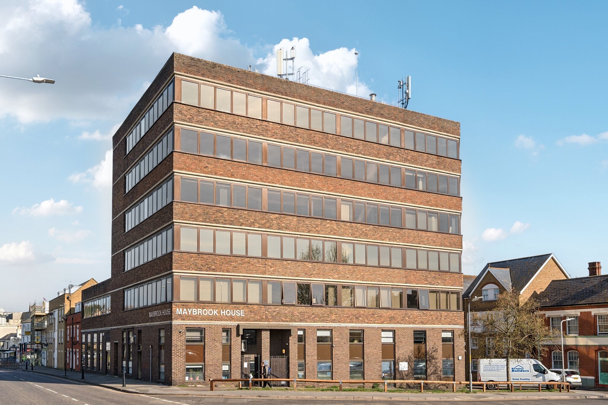 Queens Gdns, Dover for lease Building Photo- Image 1 of 4