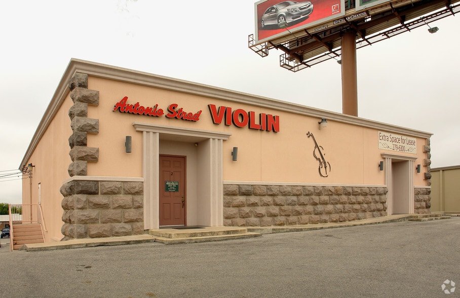 10288 San Pedro Ave, San Antonio, TX for sale - Primary Photo - Image 1 of 9