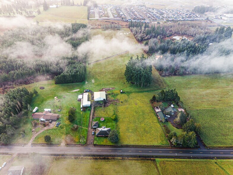 1966 Bishop Rd, Chehalis, WA à vendre - Photo du bâtiment - Image 2 de 18