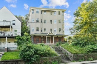 More details for 365 Willow St, Waterbury, CT - Multifamily for Sale
