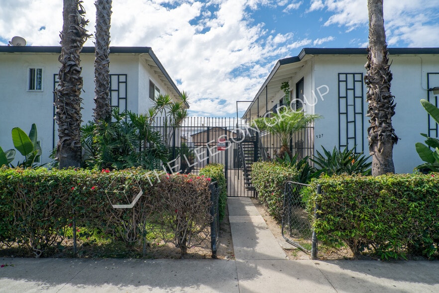 527 N Anna Dr, Anaheim, CA for sale - Building Photo - Image 3 of 12