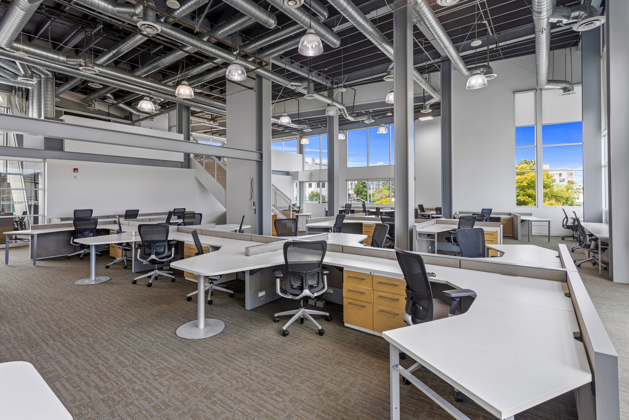 1315 Lincoln Blvd, Santa Monica, CA for lease Building Photo- Image 1 of 8