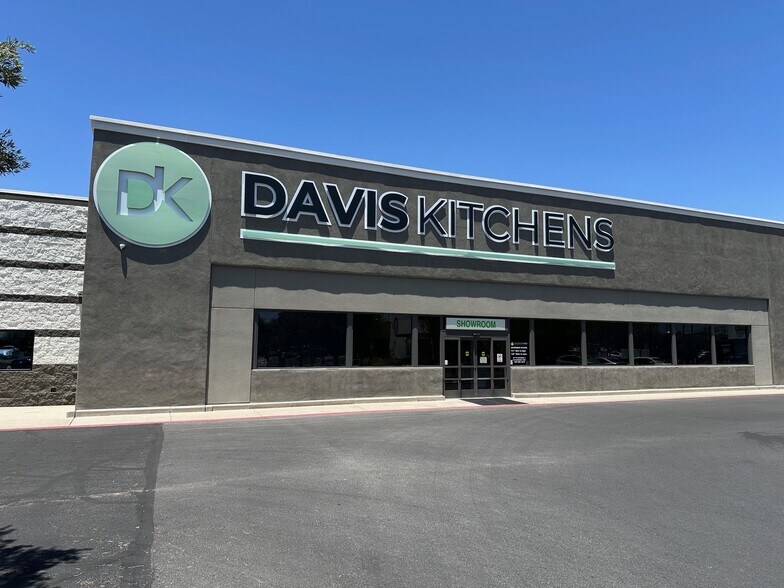 5355-5455 E Broadway Blvd, Tucson, AZ à louer - Photo du bâtiment - Image 3 de 12
