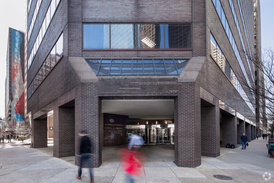 1800 John F Kennedy Blvd, Philadelphia, PA à louer - Photo du bâtiment - Image 3 de 32