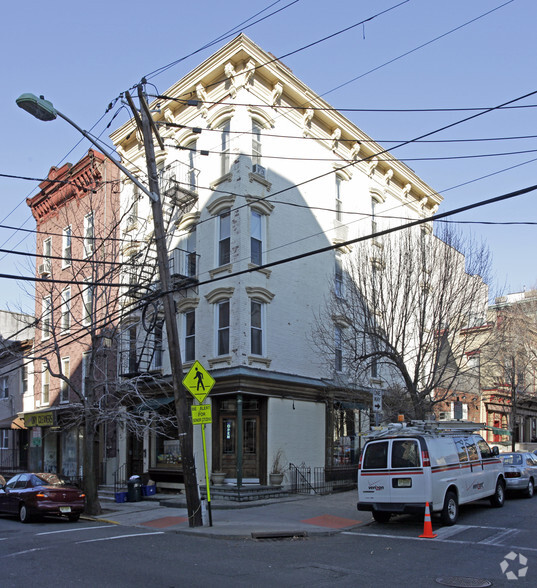 150 Newark St, Hoboken, NJ for sale - Primary Photo - Image 1 of 1