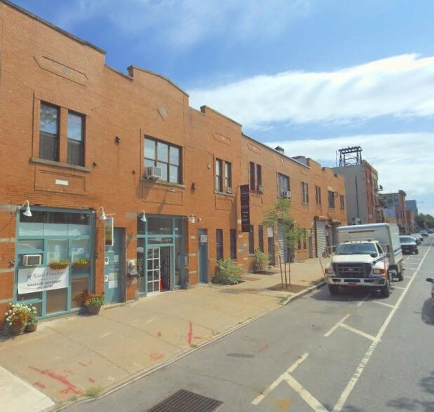 603 Bergen St, Brooklyn, NY for lease - Primary Photo - Image 1 of 7