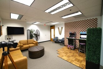 6855 S Havana St, Centennial, CO for lease Interior Photo- Image 2 of 11
