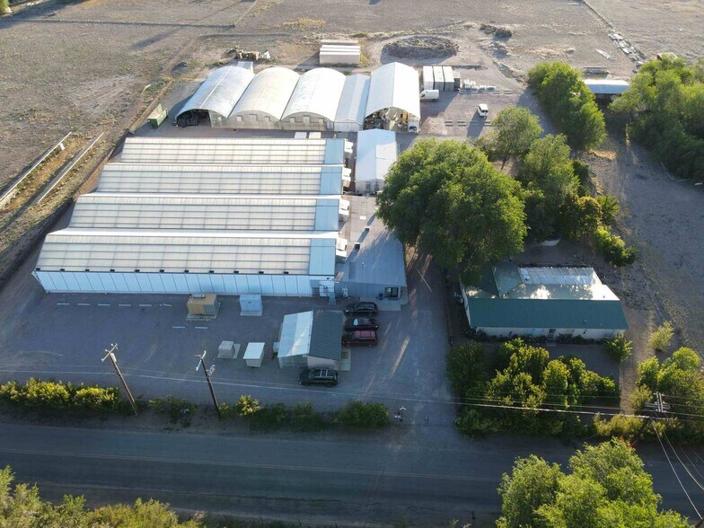 2572 N Road 1 E, Chino Valley, AZ à vendre - Photo du bâtiment - Image 2 de 9