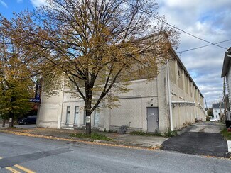 Plus de détails pour 1298 Spruce St, Easton, PA - Local d'activités à louer