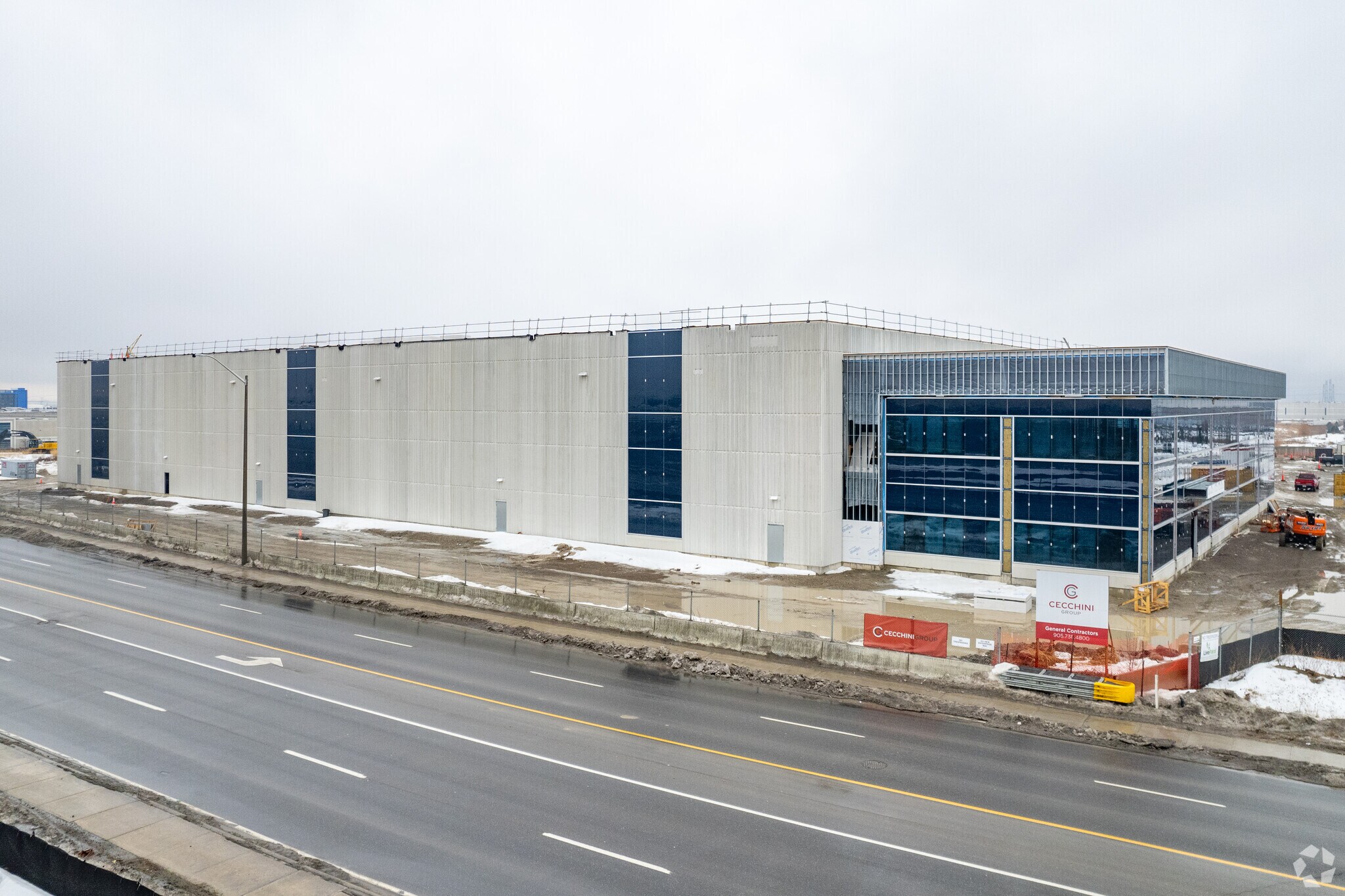 351 New Enterprise Way, Vaughan, ON for sale Primary Photo- Image 1 of 1