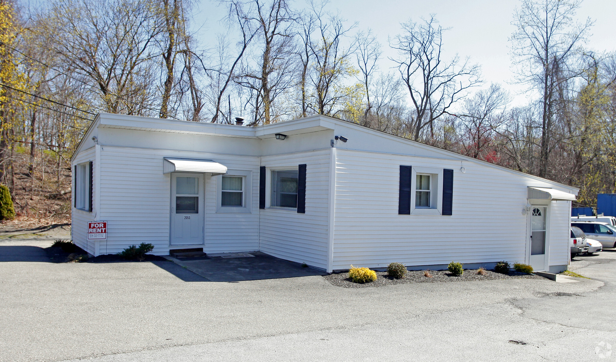 2053 E Main St, Cortlandt Manor, NY à vendre Photo principale- Image 1 de 1