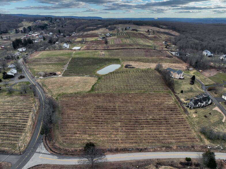 280-300 Matson Hill Rd, South Glastonbury, CT à vendre - Photo du bâtiment - Image 2 de 24