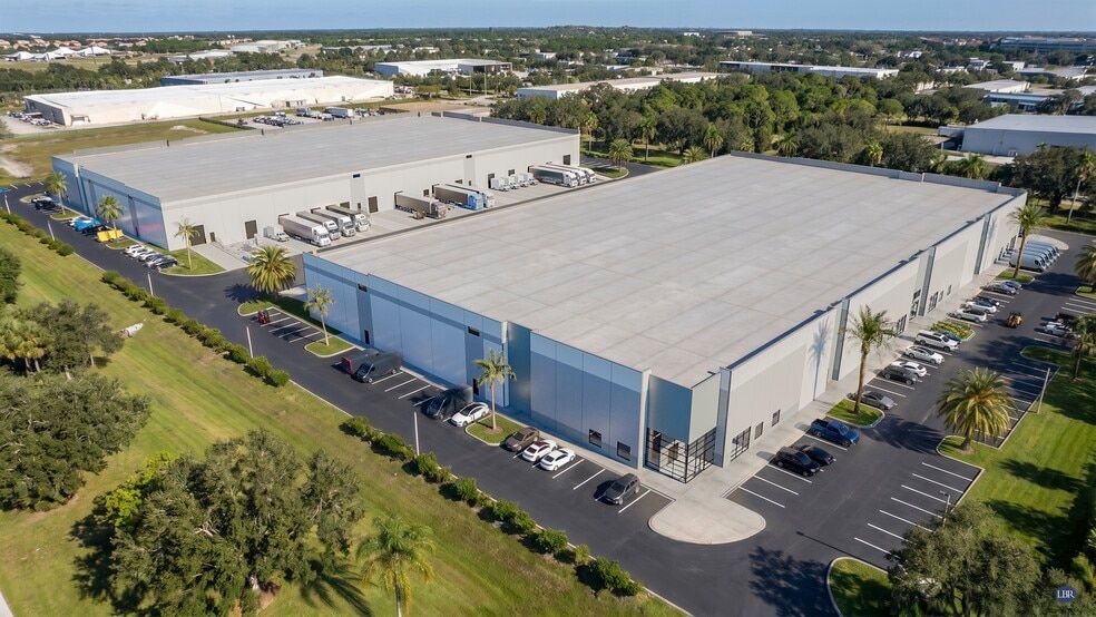 Digital Light Drive, Melbourne, FL for lease - Building Photo - Image 2 of 2