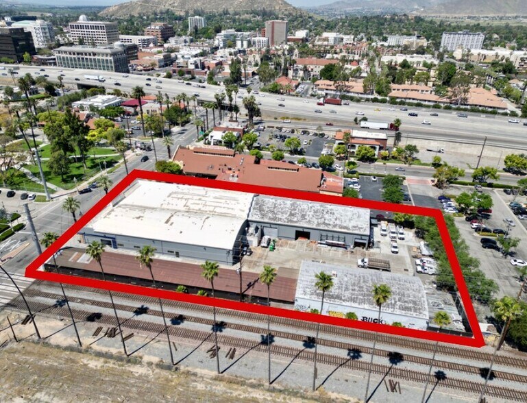 3133 Mission Inn Ave, Riverside, CA à vendre - Photo du bâtiment - Image 1 de 17