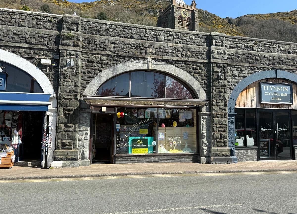 3 The Arches, King Edward St, Barmouth à vendre Photo du bâtiment- Image 1 de 7
