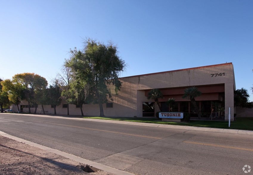 7741 N Business Park Dr, Tucson, AZ à vendre - Photo principale - Image 1 de 1