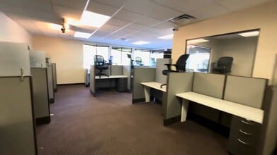 3665 Ruffin Rd, San Diego, CA for lease - Commercial Listing Video