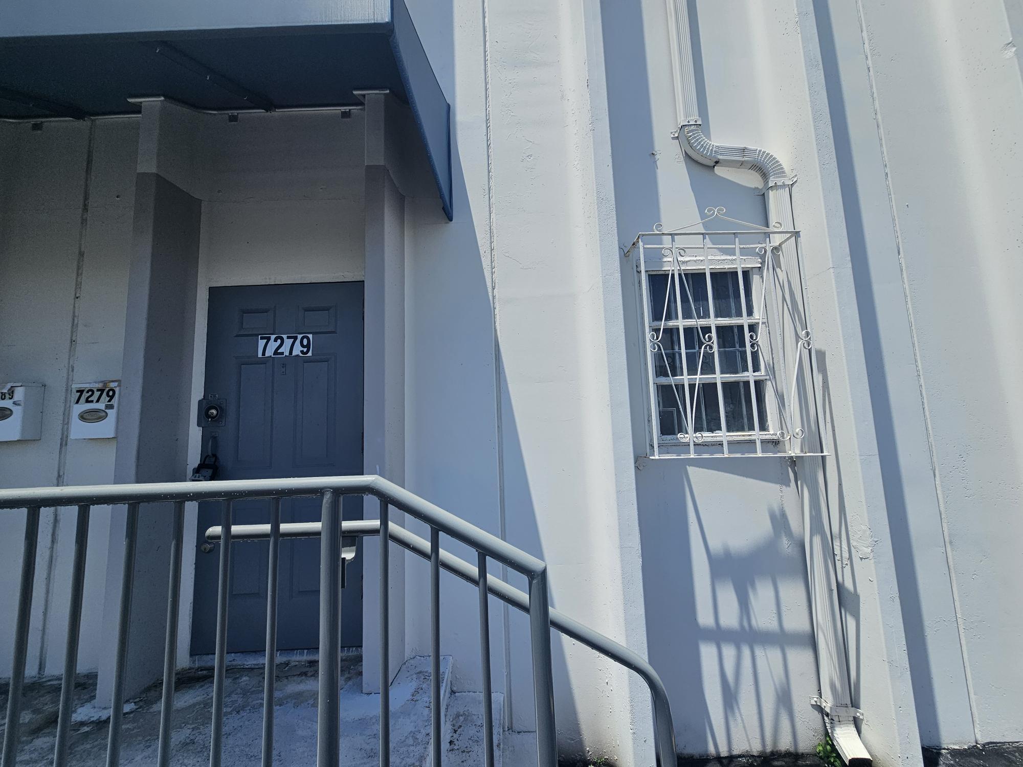 7212-7282 NW 33rd St, Miami, FL for lease Building Photo- Image 1 of 6