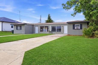 Plus de détails pour 300 San Lorenzo Ave, North Port, FL - Multi-résidentiel à vendre