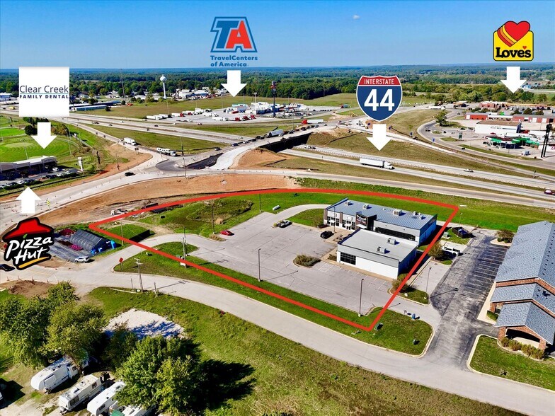 306 E Chestnut St, Strafford, MO à vendre - Photo du bâtiment - Image 3 de 25